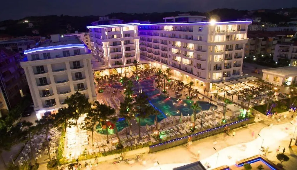 Grand Blue Fafa Apartment location